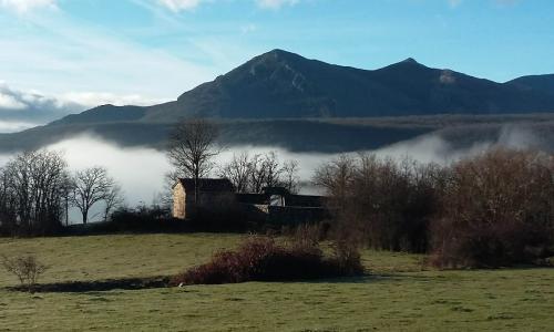 Imagen de Ermita de Santiago (Arbejal)